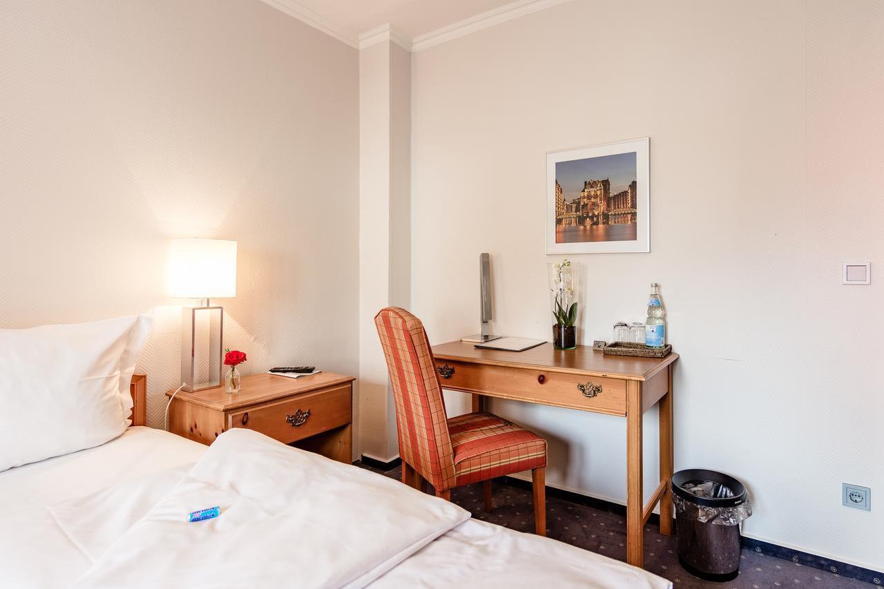 Budget By Zeppelin Hotel Hamburg Ngoại thất bức ảnh